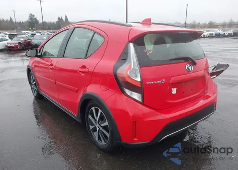 2018 Toyota Prius C Two z USA, uszkodzony, nr VIN JTDKDTB30J1604424
